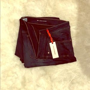 Dark blue skinny ankle jeans
